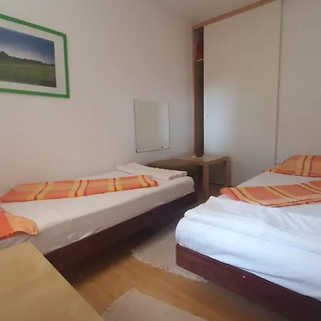 Fras - 4 Person Apartamento Premantura